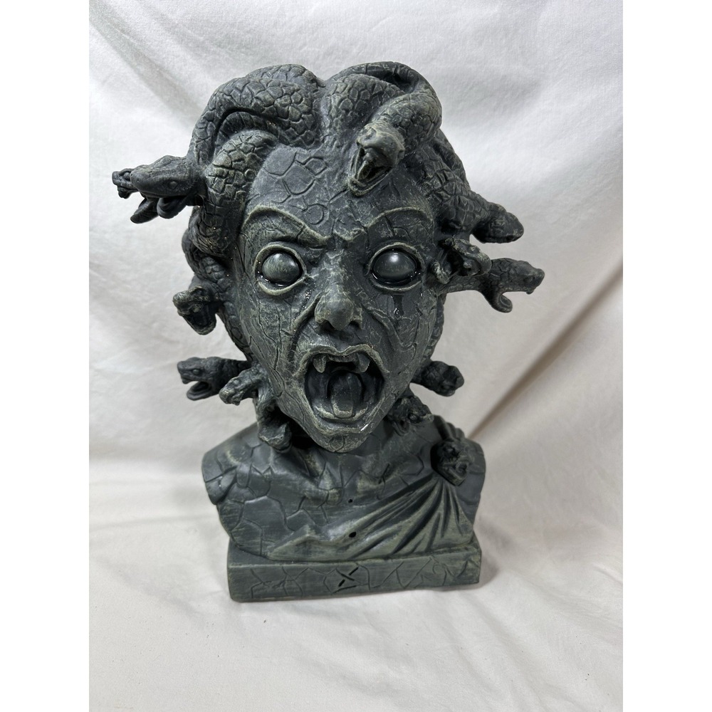Halloween Medusa Head Light Up Decor Motion Activated TALKING VTG‎